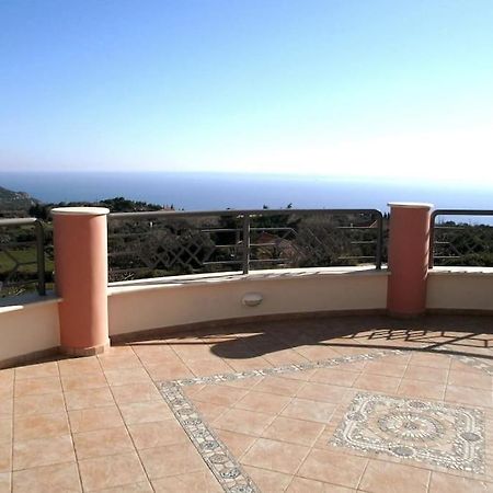 Villa Serenity Kymi Exterior foto