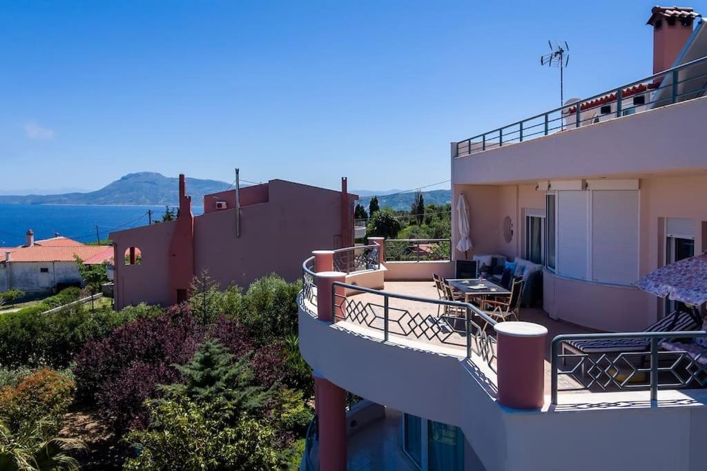 Villa Serenity Kymi Exterior foto