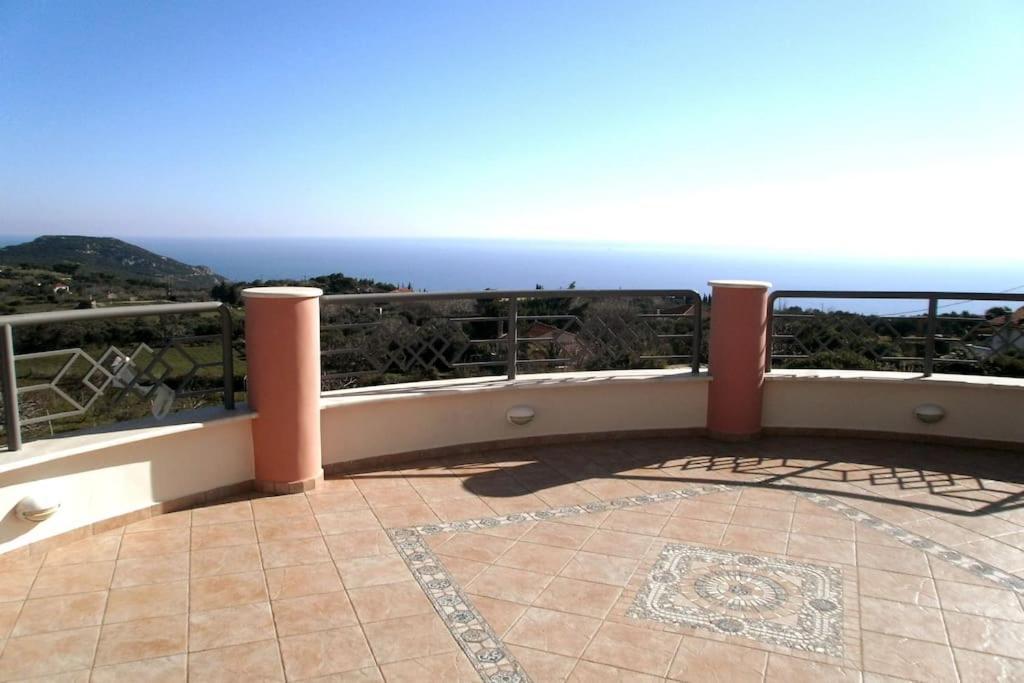 Villa Serenity Kymi Exterior foto